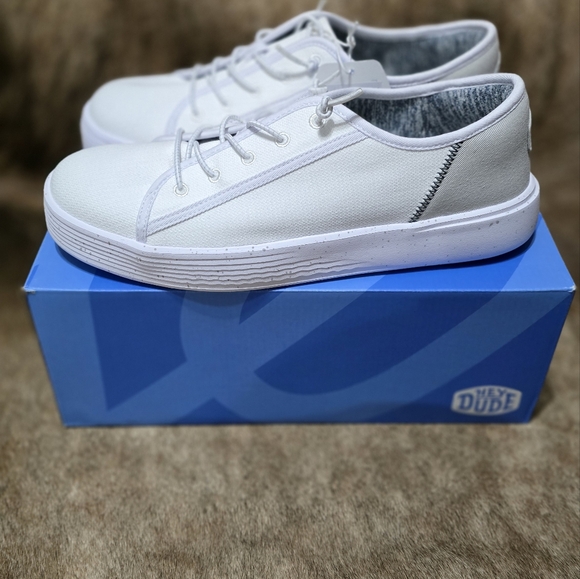 Mens Hey Dude Shoes - Picture 4 of 6